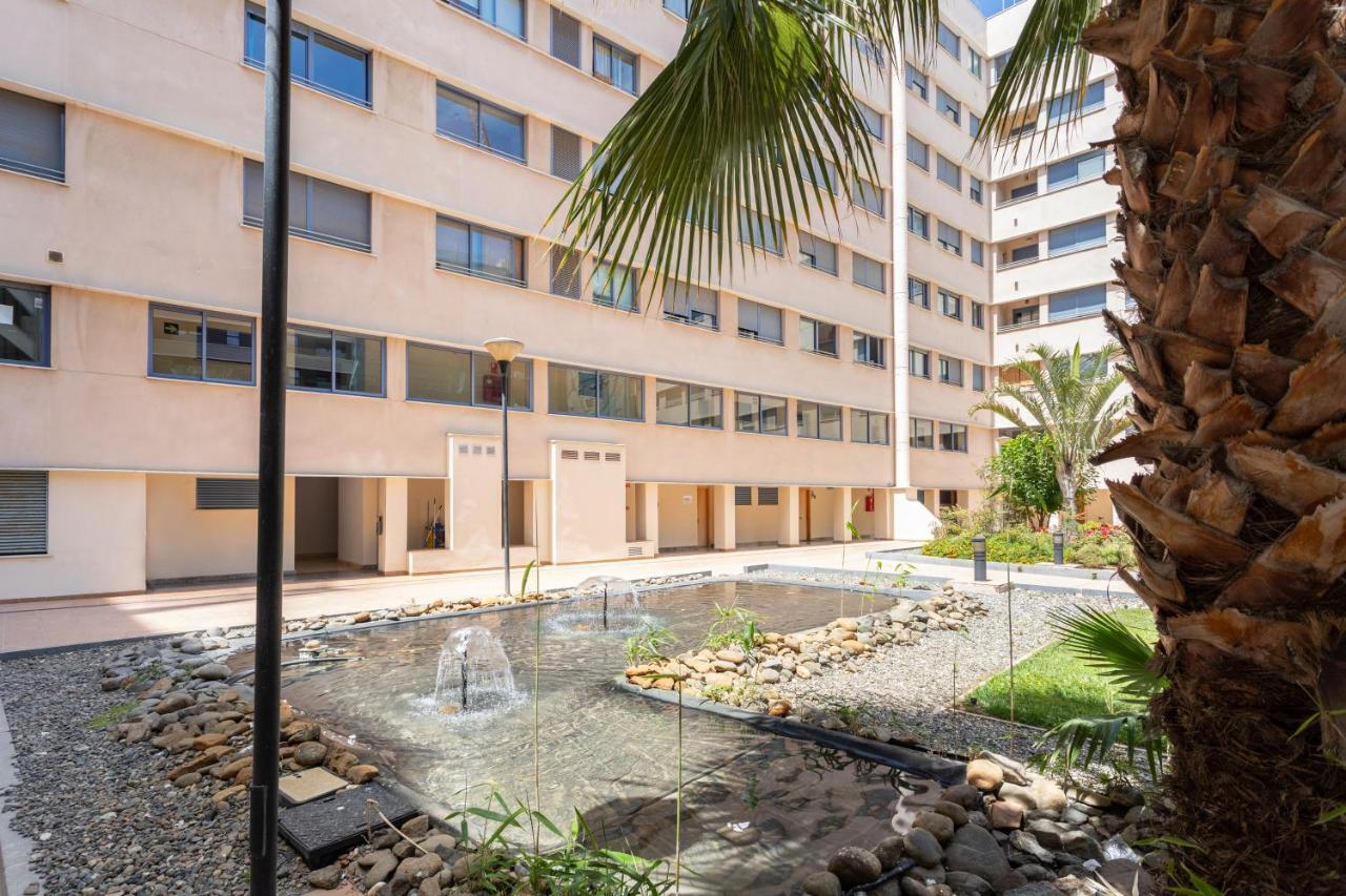 Malaga Centro Maria Zambrano Leilighet Eksteriør bilde