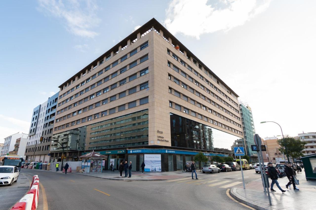Malaga Centro Maria Zambrano Leilighet Eksteriør bilde